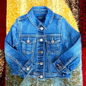 Adorable Baby Gap girls 2T jean jacket